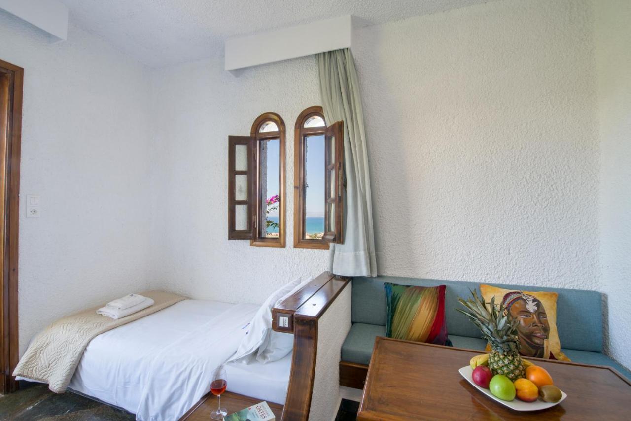 Folia Apartments Chania Agia Marina Eksteriør billede