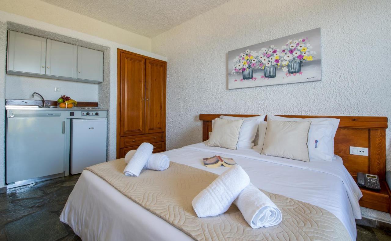 Folia Apartments Chania Agia Marina Eksteriør billede