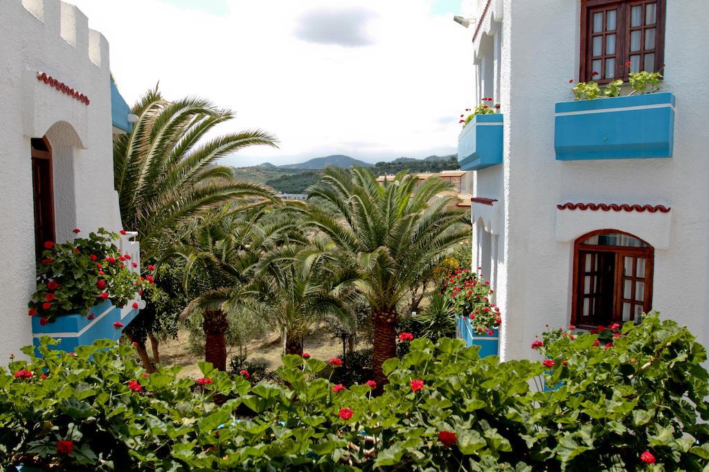 Folia Apartments Chania Agia Marina Eksteriør billede